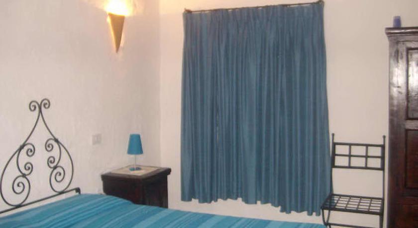 مبيت وإفطار أرتْساكينا Agriturismo Spridda الغرفة الصورة