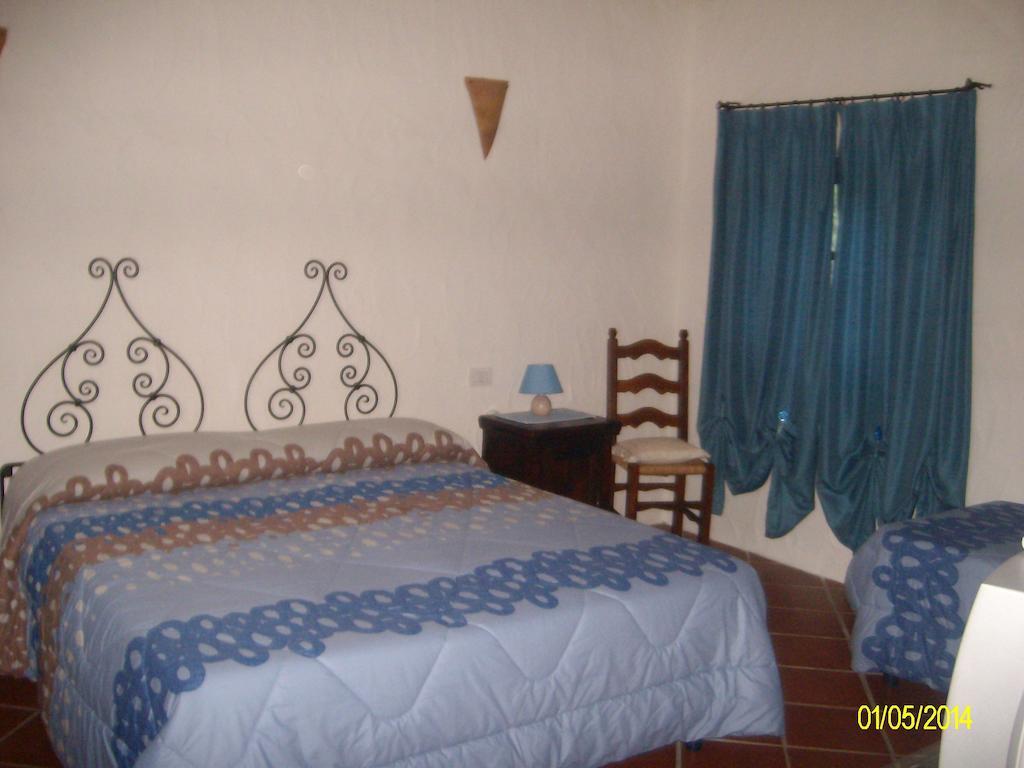 مبيت وإفطار أرتْساكينا Agriturismo Spridda الغرفة الصورة